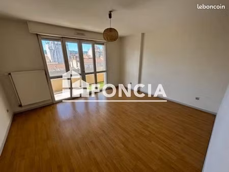 appartement 2 pièces 63 m²