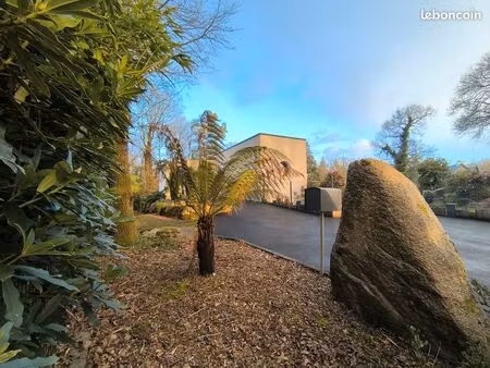maison d'architecte dans les bois de treffrin 22340