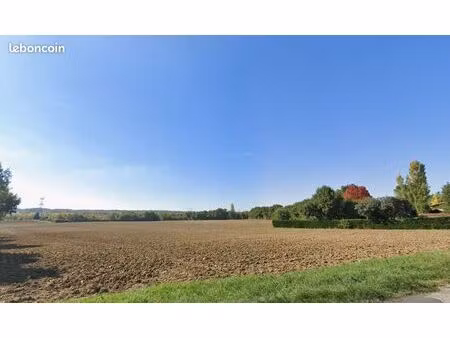 terrain à gragnague environ 500m²