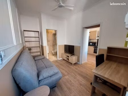 studio meublé 22m2 nîmes centre