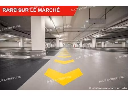 parking 90 m² saint malo