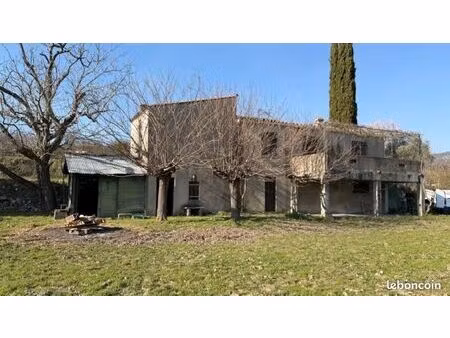 propriété à restaurer 100 m² sur 2800 m²  cadre enchanteur à laroque (34190)