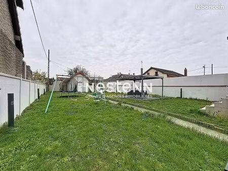 maison 4 pièces 95 m²