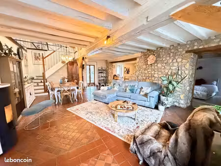 maison 4 pièces 127 m²