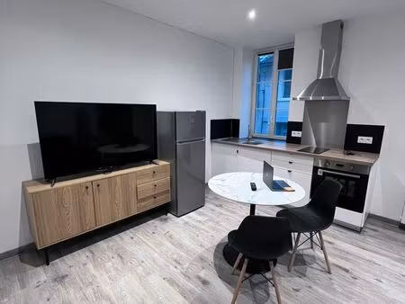 apartement studio t1 lumineux centre de saint-claude à deux pas de la nature