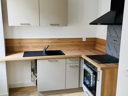 ◊ beau t2 rénové – 55m² – faubourg marcel – saint-claude ?