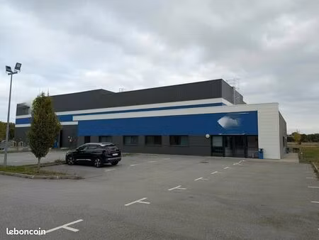 entrepot - logistique 2920 m² saint-aubin-sur-gaillon