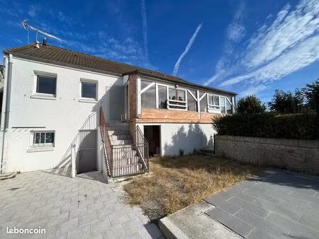 pavillon 5 pièces 150 m²