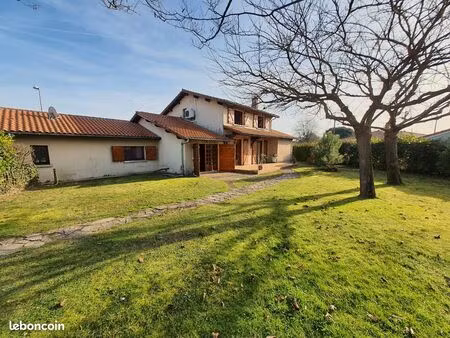 maison 5 chambres bourg