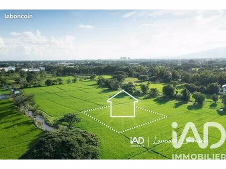 terrain 872 m² dole