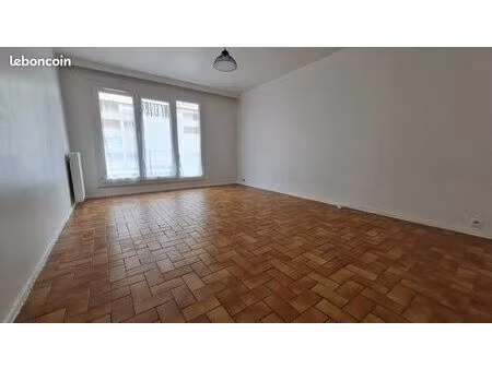 appartement 2 pièces 52 m²