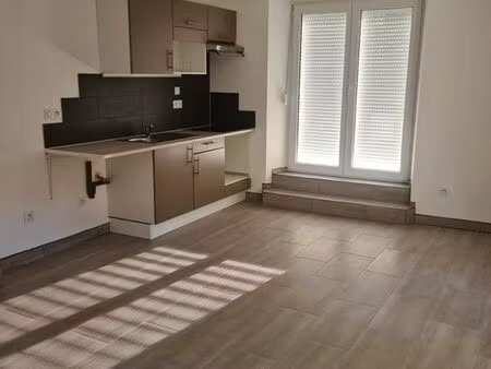 à louer – charmant t2 de 38 m² avec terrasse