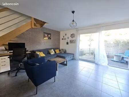 maison 4 pièces 77 m²