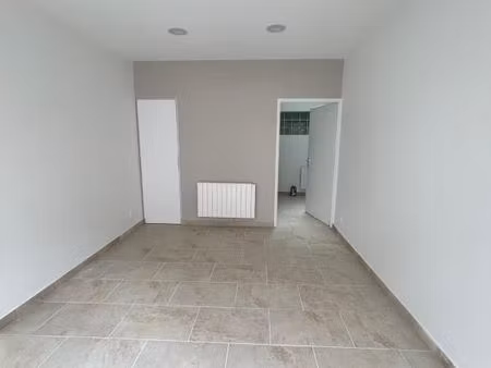 local commercial 26 m²