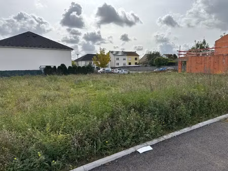 vente terrain 220 m² à uckange (57270)  55 000 €