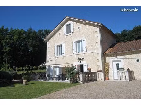 loue maison traditionnelle