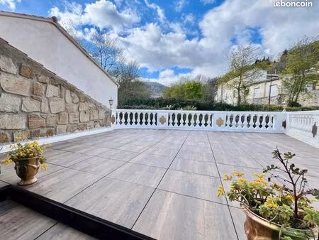 maison de ville 7 pièces 126 m²