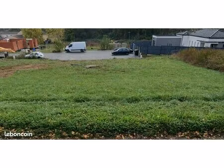 terrain à bâtir de 507 à 909 m²