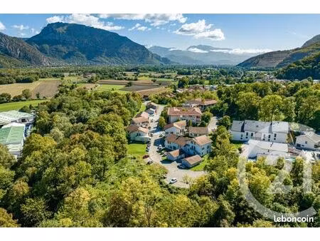 terrain 1 154 m² noyarey