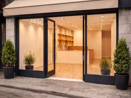 mur local commercial