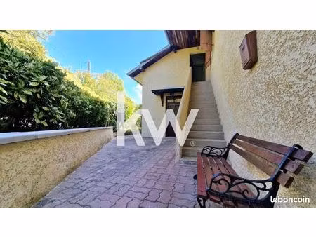 maison 6 pièces 112 m²