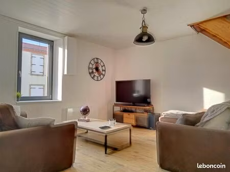 maison 2 pièces 65 m²