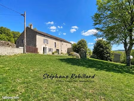 ferme 4 pièces 87 m²