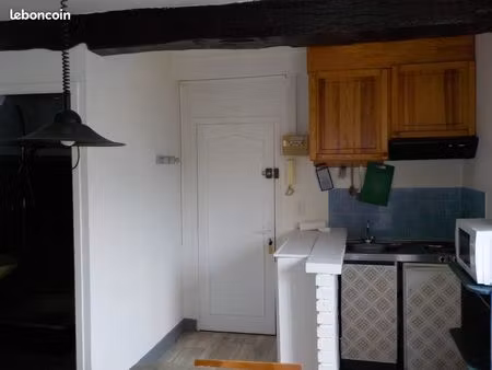 studio meublé orléans