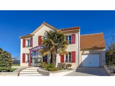 maison contemporaine 155 m2 sous sol total aménagé+garage