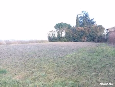 terrain 370 m² montbrun lauragais