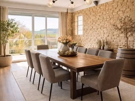 appartement 6 pièces 153 m²