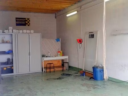 petit dépôt en baille précaire