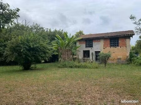 maison 1 pièce 50 m²