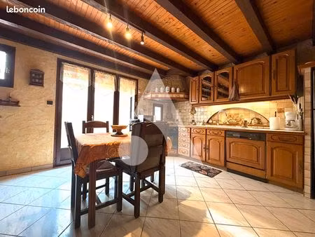 maison 4 pièces 70 m²