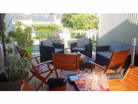 maison hyper centre avec double garage  jardin  grande terrasse