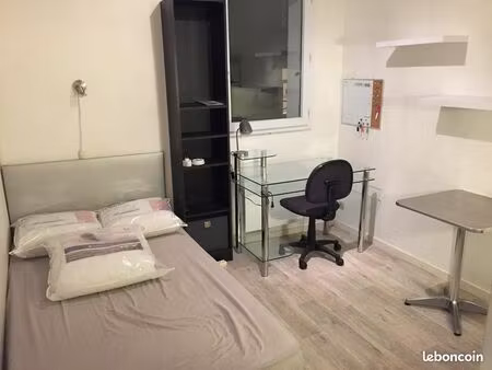 studio 16m^2 proche esa et uco