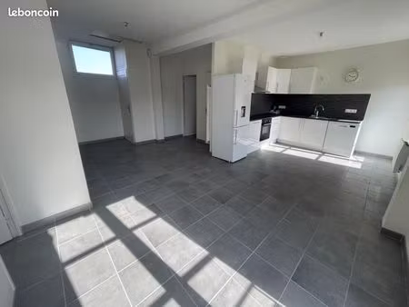 appartement 3 pièces 56 m²