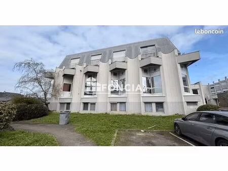 bureaux 243 m2 quartier route de lorient avec bonne visibilite