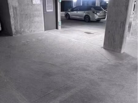 location place de parking bezons
