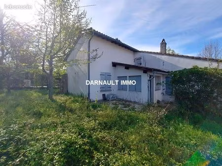 maison 8 pièces 158 m²