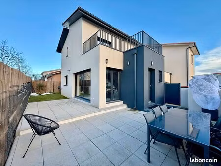 ? villa contemporaine 2023 – 96 m² – saint-brès