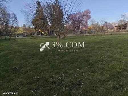 terrain 1 367 m² bayon