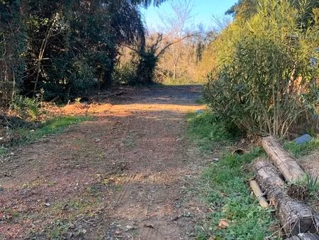 terrain a bâtir 2000m² dont 600m² constructible