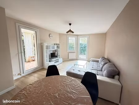 appartement 2 pièces 50 m²