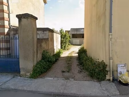 garage/box 35 m² yzeures sur creuse
