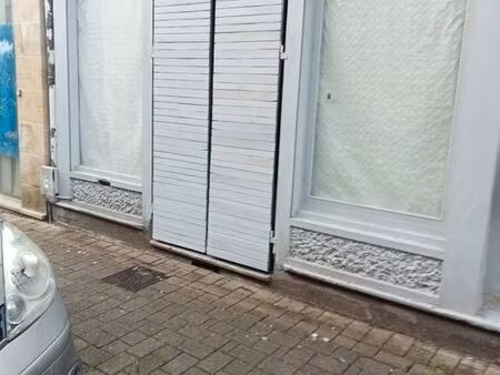 maison de ville avec local commercial