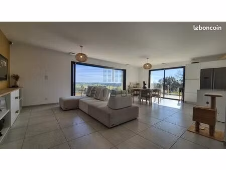 propriété 4 pièces 130 m²