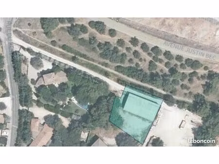 terrain 1000m2 constructible