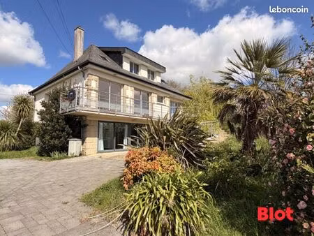 maison 8 pièces 150 m²