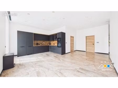 appartement 3 pièces 89 m²